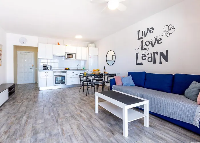 아파트 Bouganvillas Ocean View