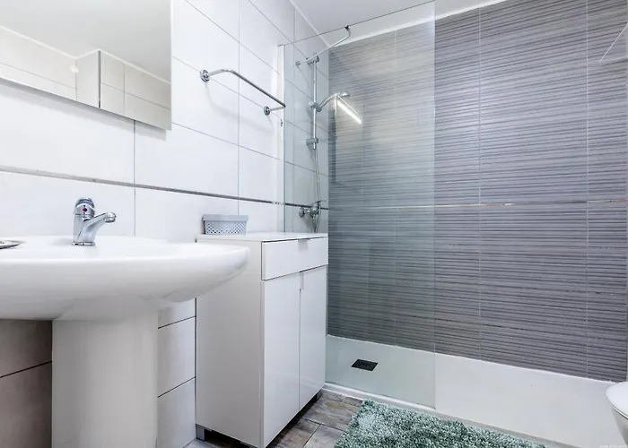 Bouganvillas Ocean View Апартаменты